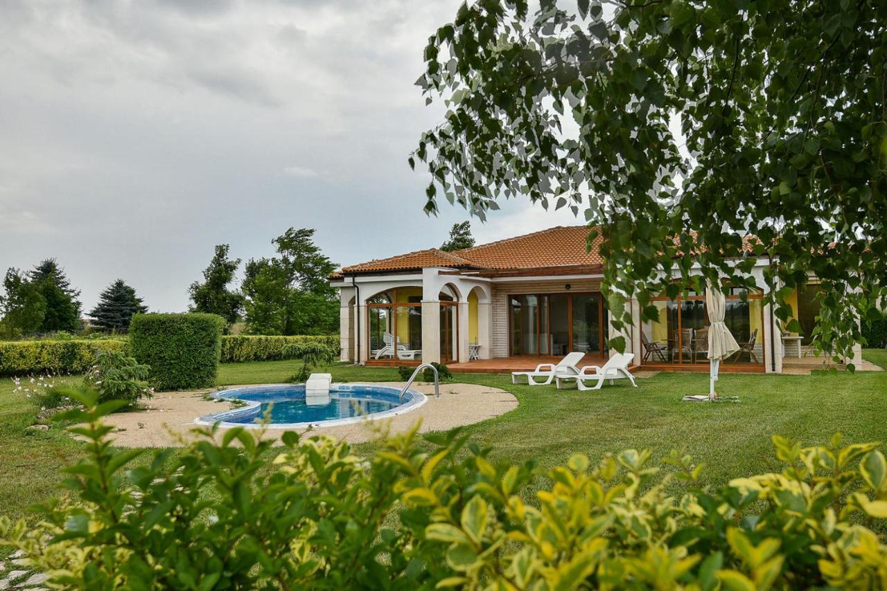 Lighthouse Golf Apart Complex&Villas Balchik Luaran gambar