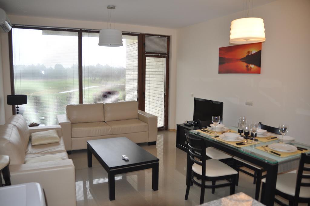 Lighthouse Golf Apart Complex&Villas Balchik Bilik gambar