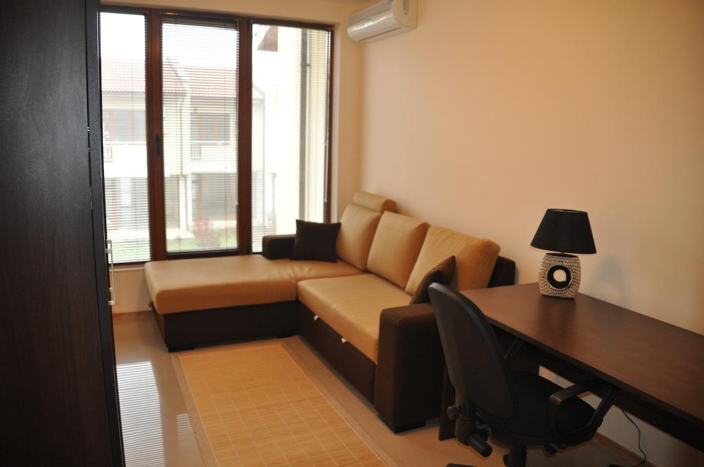 Lighthouse Golf Apart Complex&Villas Balchik Bilik gambar