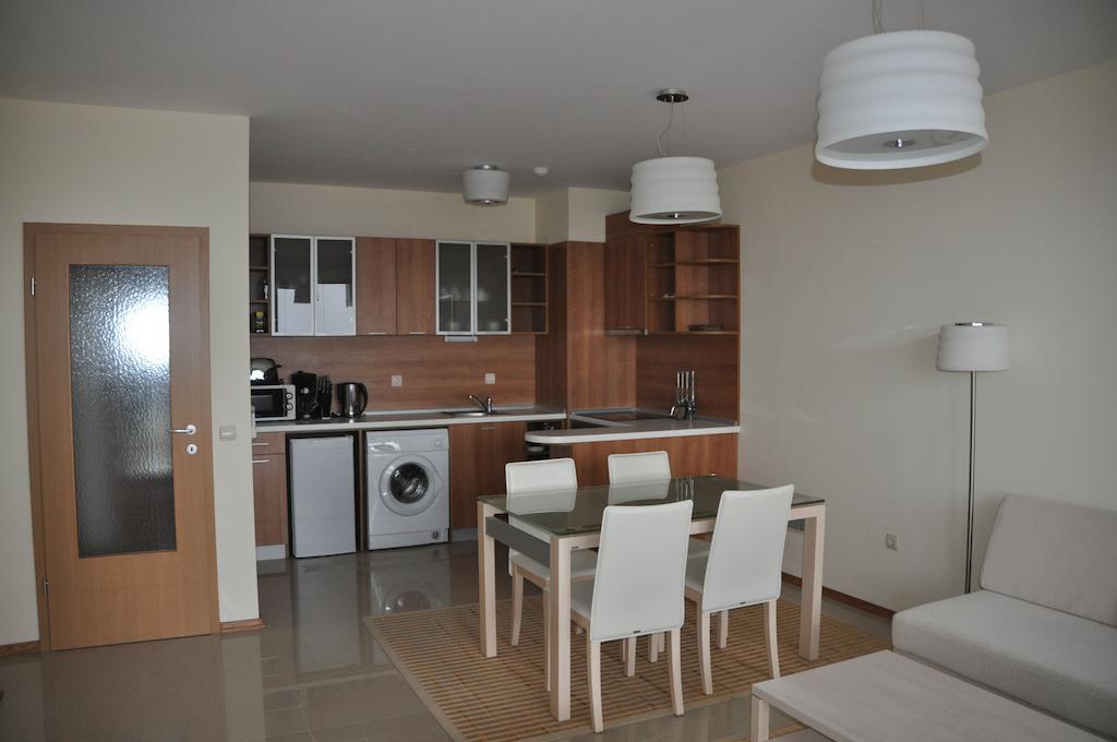 Lighthouse Golf Apart Complex&Villas Balchik Bilik gambar